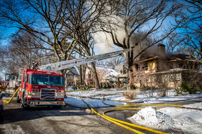 3-Alarm house fire at 2865 Sheridan Place Evanston IL 1-4-18 shapirophotography.net Larry Shapiro photographer